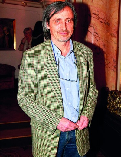 Kvůli starostem mu přibylo šedin