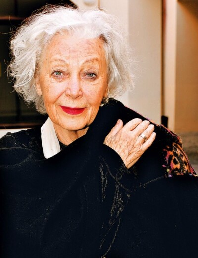 Kvůli strachu z milostných hrátek bydlela v márnici