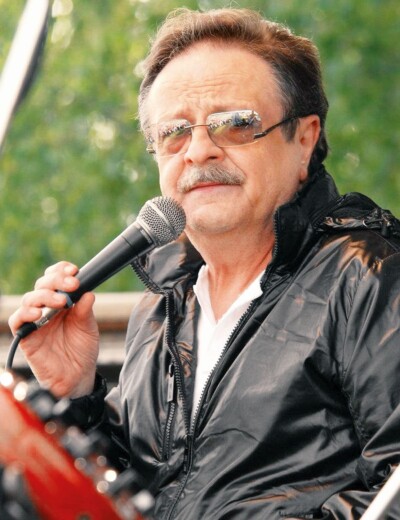 Petr Spálený – Malý muž s knírkem a podmanivým barytonem