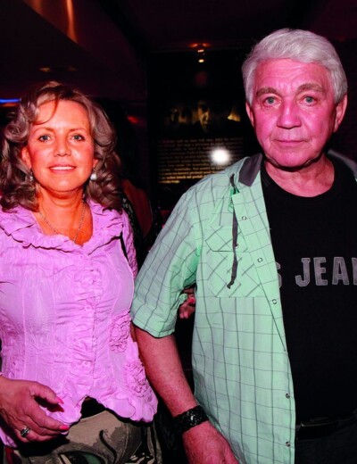 Hana Krampolová: Pije místo ní manžel!