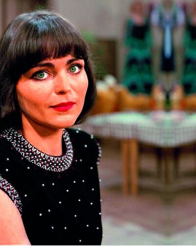 Eva Jakoubková – Krásná zelenoočka milovala litry červeného vína