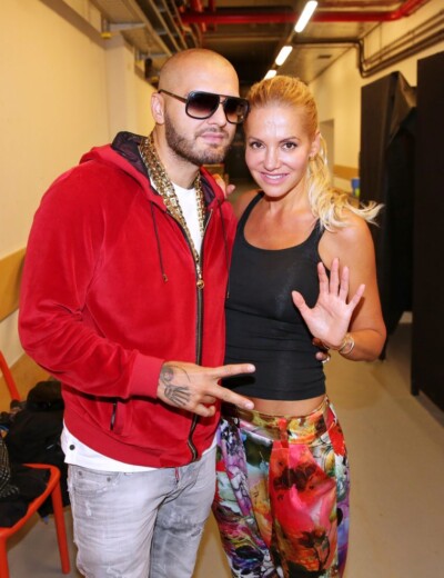 Dara musí snášet jeho potupné provokace!