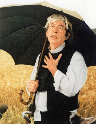 Na náhrobní desku nechal Luděk Kopřiva vytesat své jméno dávno před smrtí!