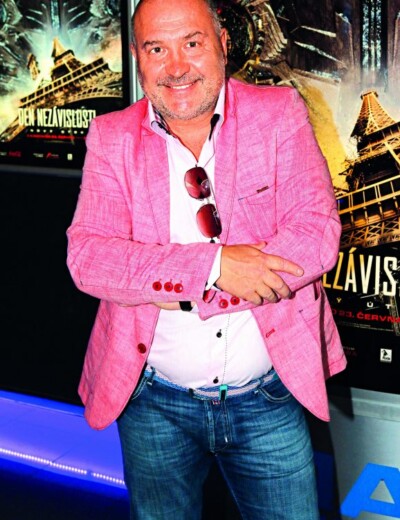 Michal David: Přišel o peníze