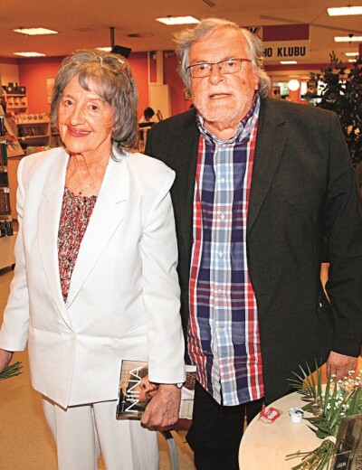 Jan Kačer a Nina Divíšková: Nemoc jeho ženy ho ničí