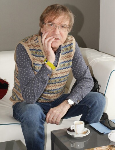 Miroslav Žbirka: Nesmí z domu