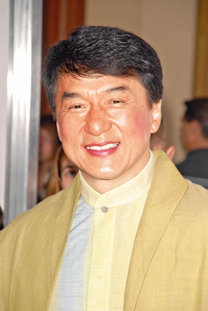 Jackie Chan je sexuchtivý narkoman?!