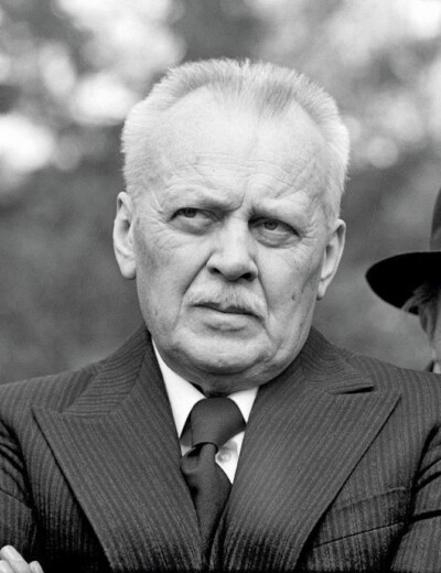 Karel Höger – Žádaný milovník zemřel na infarkt