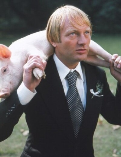 Odměna pro budoucího baviče? Mohl dojídat svačinu po přestávce!