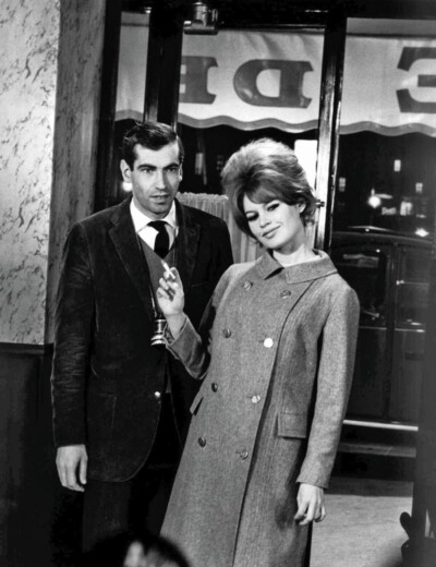 Na ctitele Brigitte Bardot vytáhl její otec pistoli!
