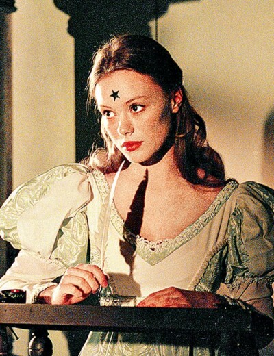 Linda Rybová – Víla s ostrými lokty