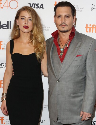 Depp chce manželku spálit a utopit