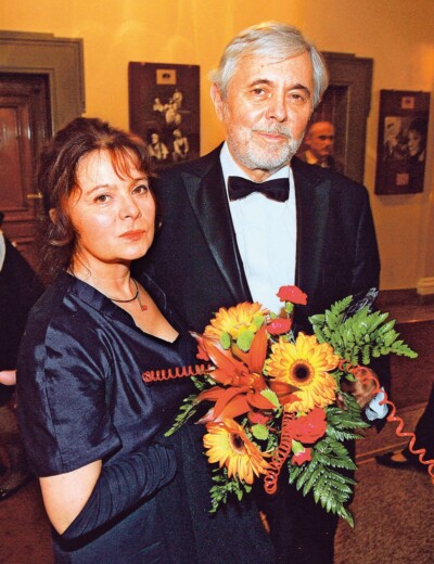 Krásnou a skromnou Popelku miluje celý národ