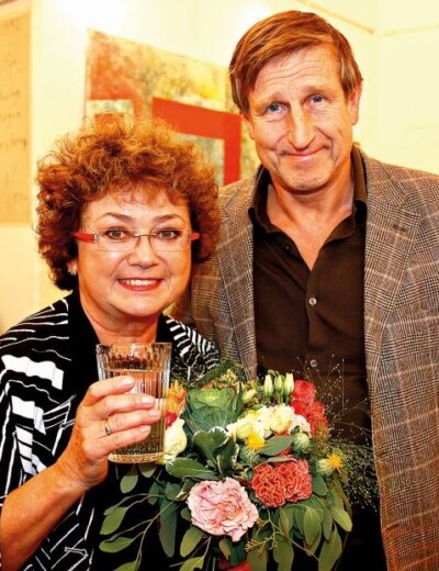 Stěžuje si na manžela