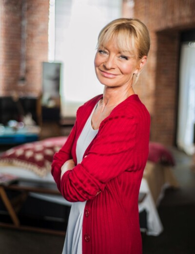 Navzdory šťastnému dětství se málem utopila v alkoholu