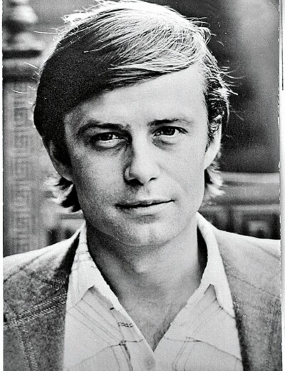 Mrtvé tělo Petra Svojtky museli identifikovat až podle dokladů!