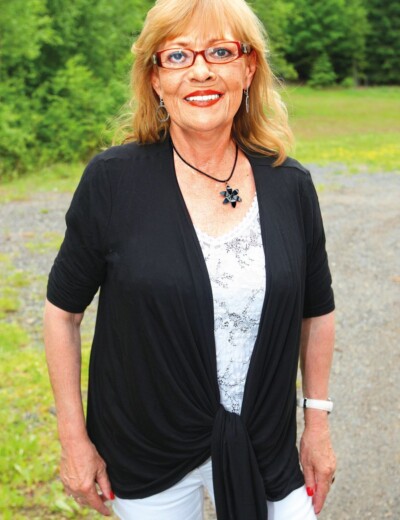 Stále má svůj krásný úsměv a zářící oči