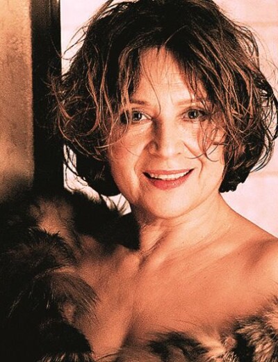 Po třech týdnech známosti si Emília Vášáryová vzala vdovce. Udělala krutou chybu!