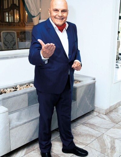 Svým bohatstvím se nemá potřebu chlubit