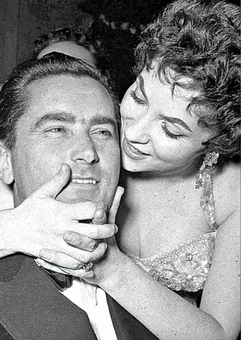 Na věrnost si italská kráska Gina Lollobrigida v manželství vůbec nepotrpěla!