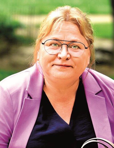 Prahne po obdivu a zájmu mužů