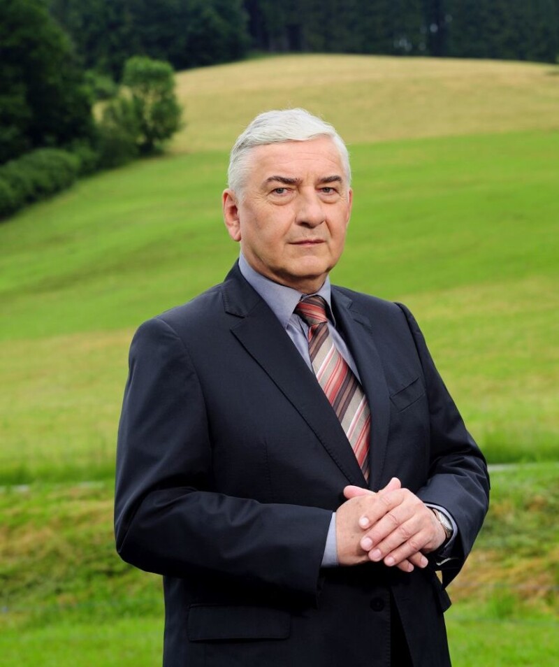 Poněkud vypráskaná oslava narozenin