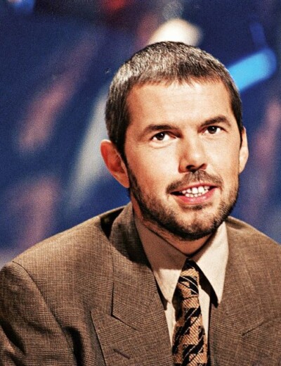Sedm let musel Marek Eben vozit denně svoji ženu na vozíku po třiadvaceti schodech!