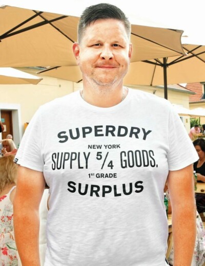 Za slupkou drsňáka skrývá své komplexy!