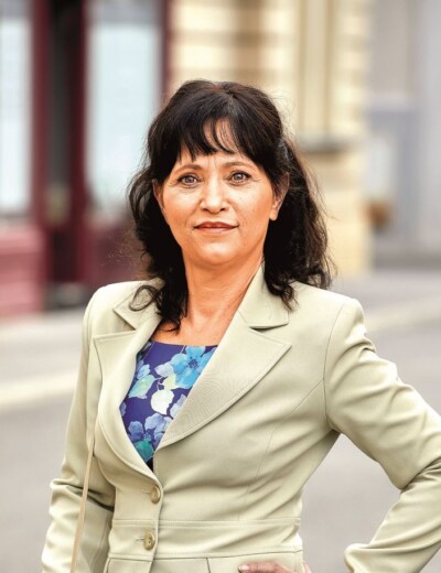 Proč je stále sama bez partnera?