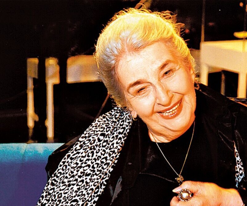 Stella Zázvorková (†83): Přátelé, kdo si ještě přidá kachničku?