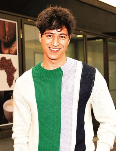 Tají Milan Peroutka lásku, nebo spíš to, že ve hře bylo více žen?