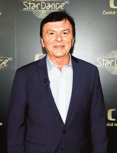 Až ve čtvrtém manželství se Pavel Trávníček definitivně usadil a změnil!