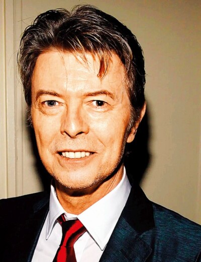 Bouřliváka Davida Bowieho zkrotila až exotická kráska