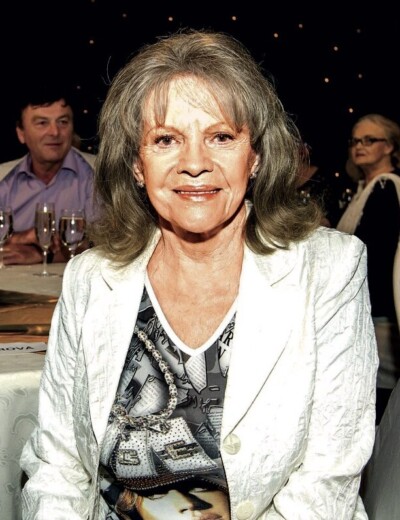 První manželství přineslo Evě Pilarové těžký šok!