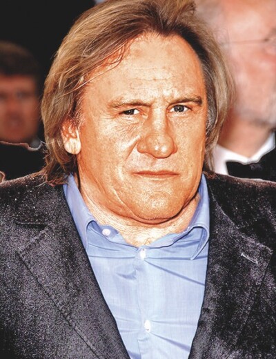 Před žalobou zmizel Depardieu za přítelkyní do Česka?