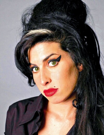 Bez drog a alkoholu prostě Amy Winehouse neuměla vůbec fungovat!