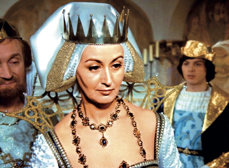 Královna Karin Lesch musela doma poslouchat na slovo