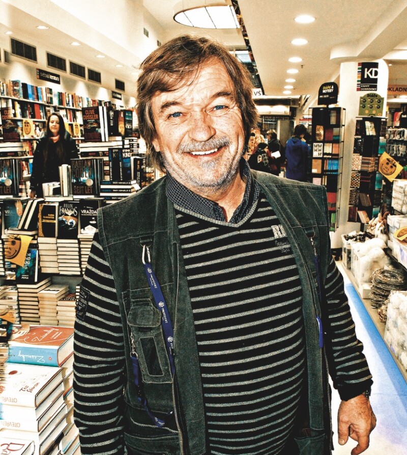 Roman Skamene krutě doplatil na svoji důvěřivost