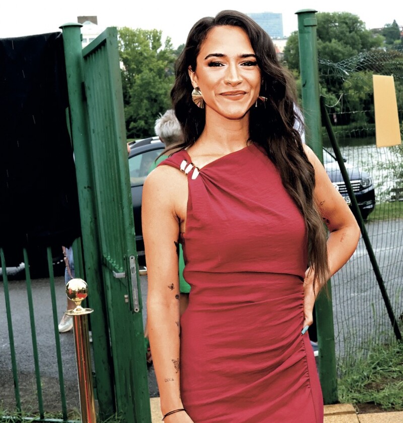 Lásku s kuchařem Burešová jen předstírá a potají si užívá?