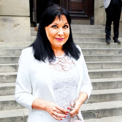 Dáda na dně, Felix čeká dítě s milenkou?