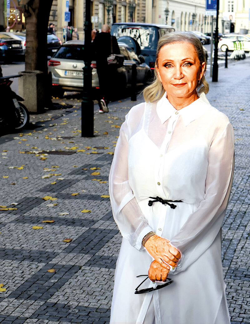 Basiková se stále nedokáže odpoutat od bývalého