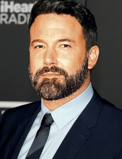 Šílený kvůli známosti své bývalky s Cruisem