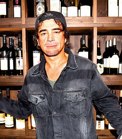 Zrazené milenky se Tofimu pomstily