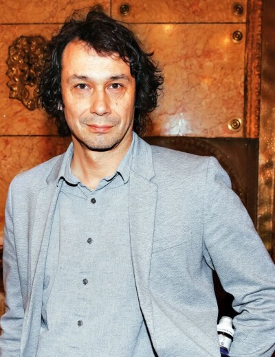 Pavel Liška se rád zdobí krásnými ženami