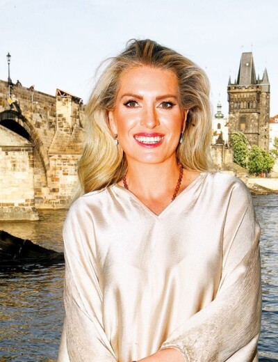 Olga Menzelová září klidem a ženskostí