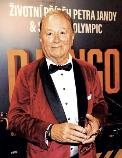 Petr Janda musel řešit dvě osobní tragédie najednou