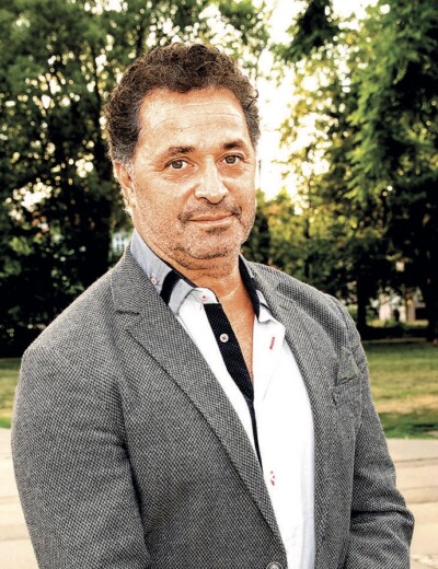 Tají před Dejdarem syn přítelkyni?