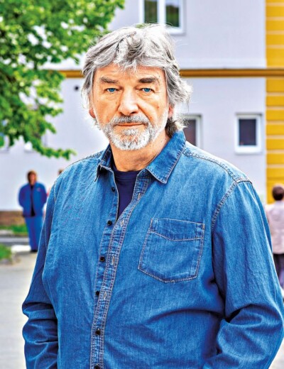 Mladická výtržnost vynesla Vladimíru Kratinovi pobyt za mřížemi