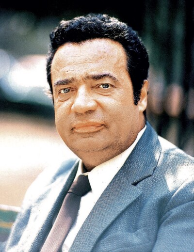 Vladimír Menšík neztrácel humor ani při nakládání do sanitky