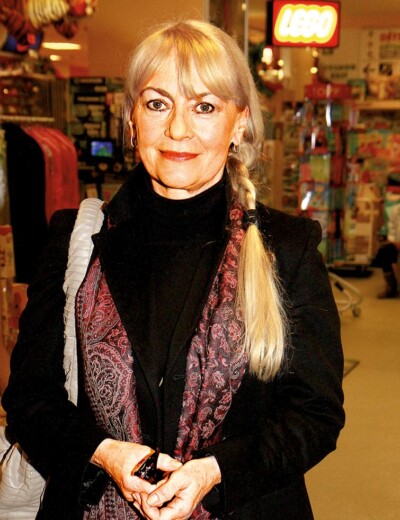 Sama se prý Macháčková nenudí